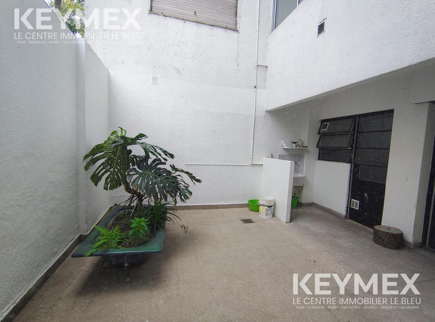 Foto de Alquiler depto dos amb con patio reciclado en Villa Devoto., imagen 2