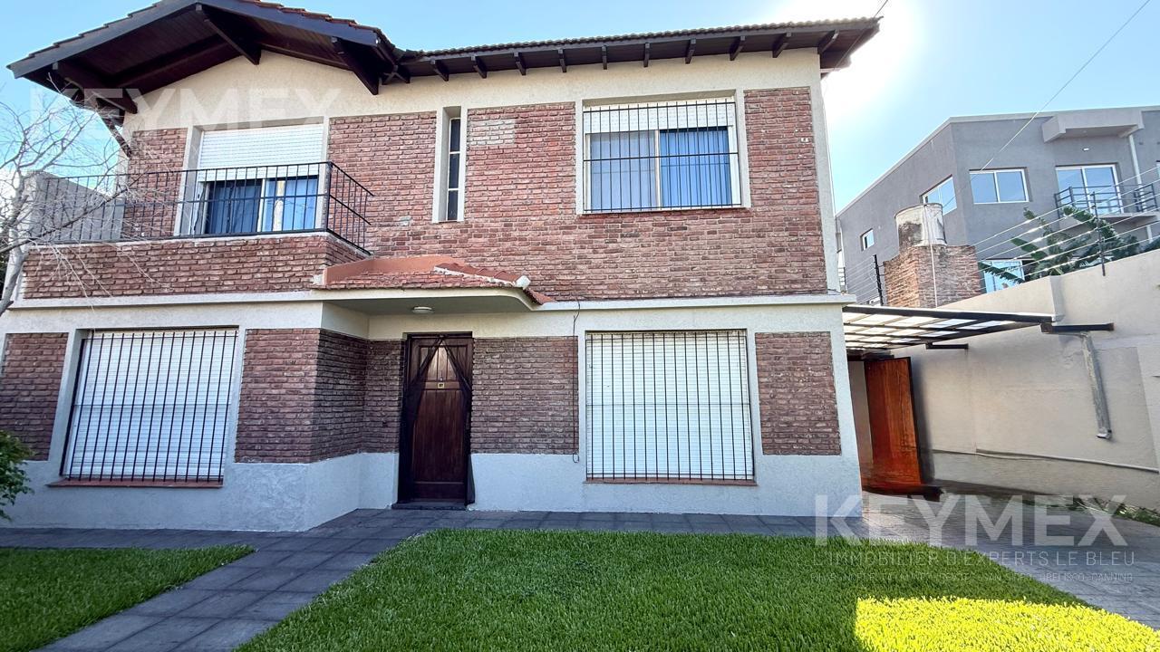 Foto de VENTA CASA 8 AMBIENTES EN PILAR, JARDIN, PILETA, QUINCHO Y PARRILLA, imagen 5