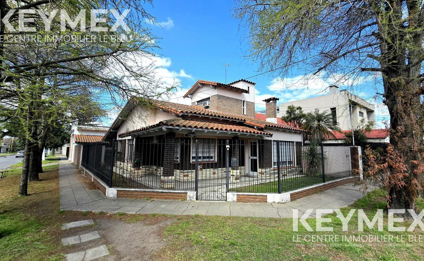 Foto de Casa 4 ambientes venta Castelar Norte APTA CREDITO, imagen 2
