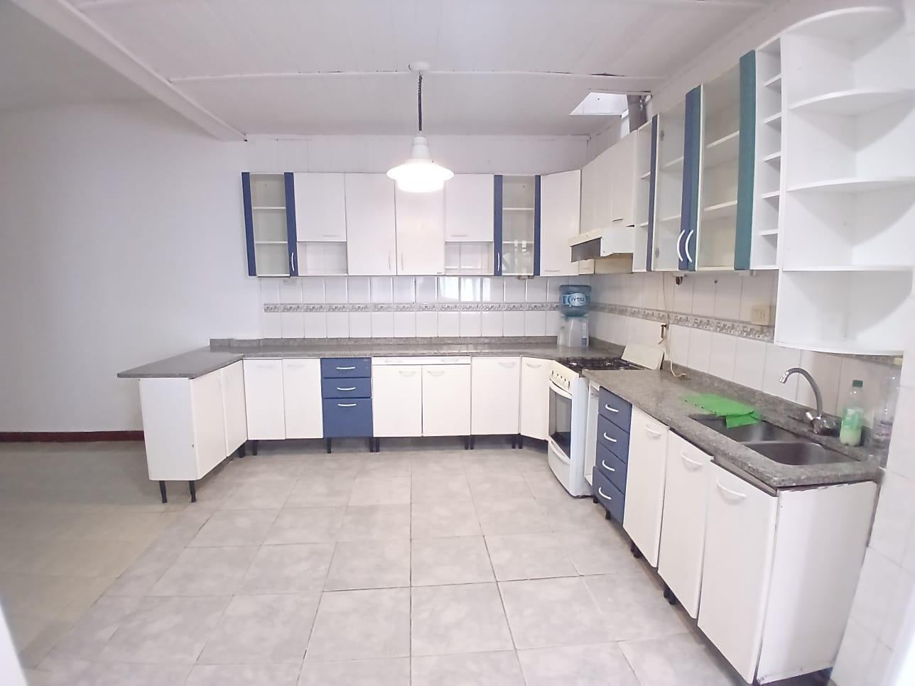 Foto de Venta de PH 3 AMB en Ramos Mejia con patio y terraza Apto credito, imagen 5