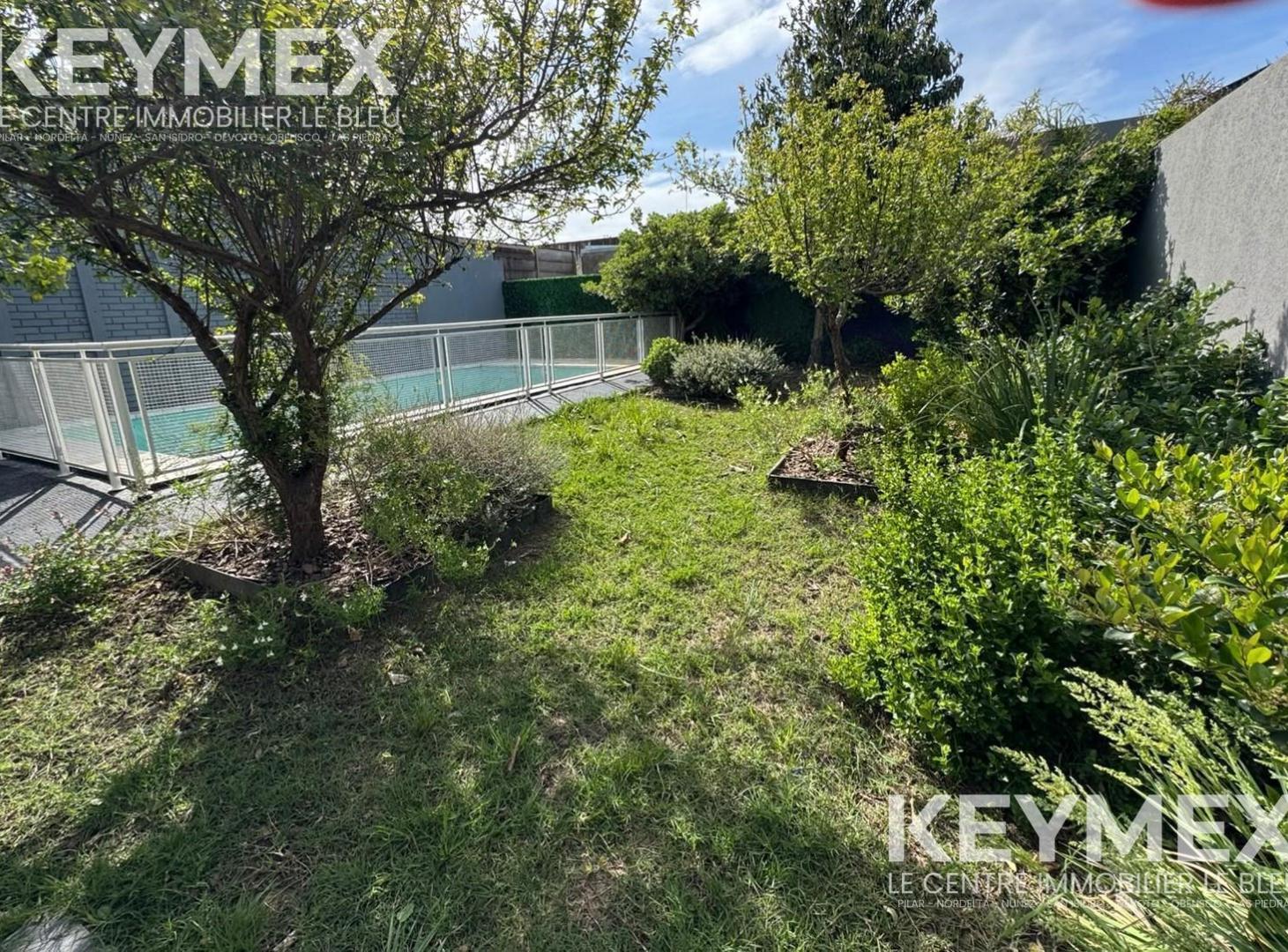 Foto de Casa Totalmente Renovada y Moderna con Quincho y Piscina en Lobos (Apta, imagen 5