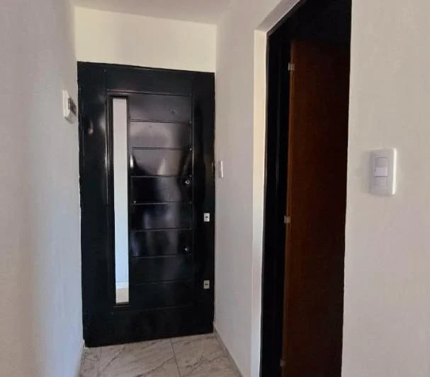 DEPARTAMENTO 2 AMBIENTES CON PATIO ALQUILER SAN JUSTO 3