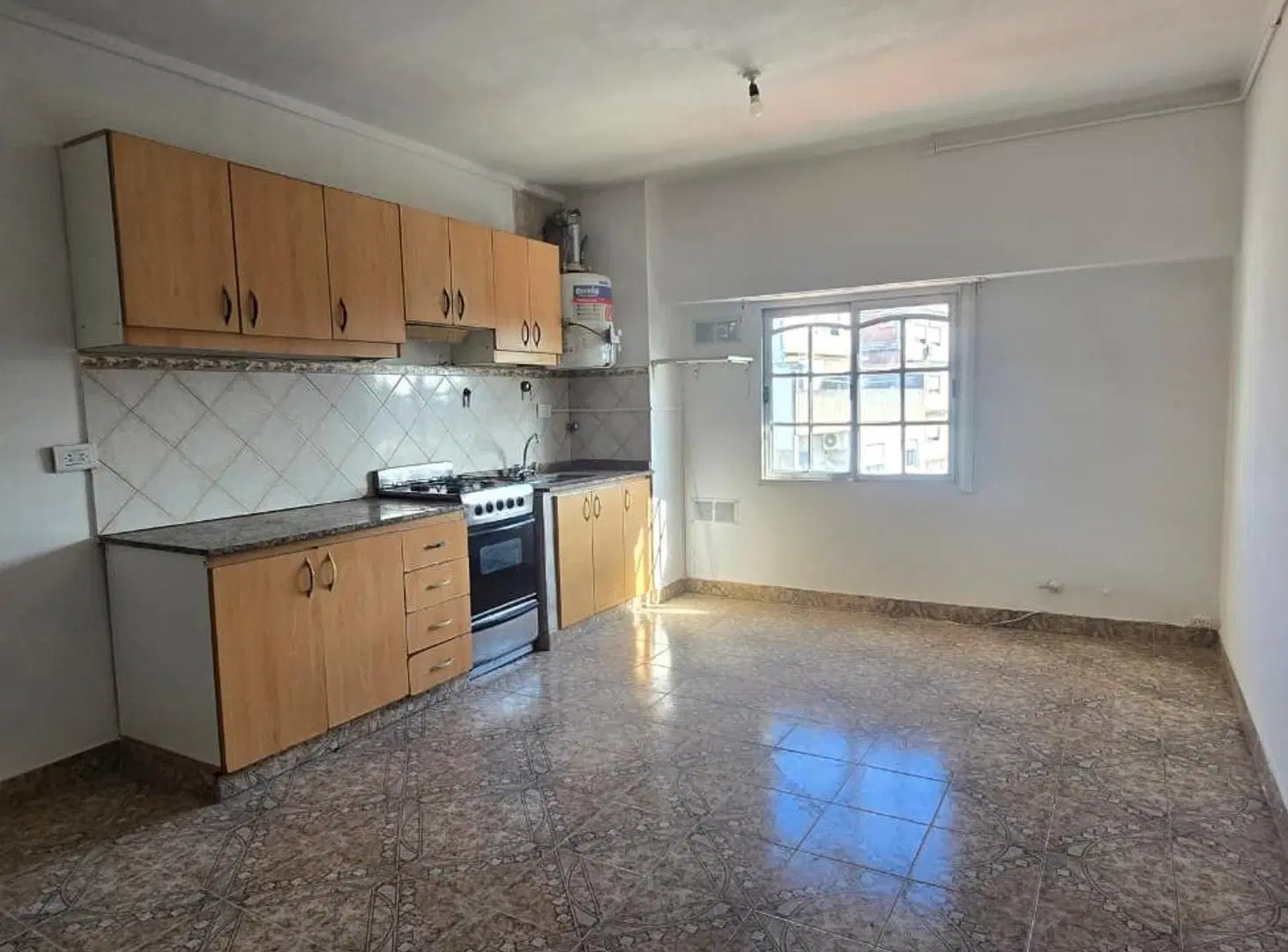 Departamento 3 amb. en Alquiler Lomas del mirador 5