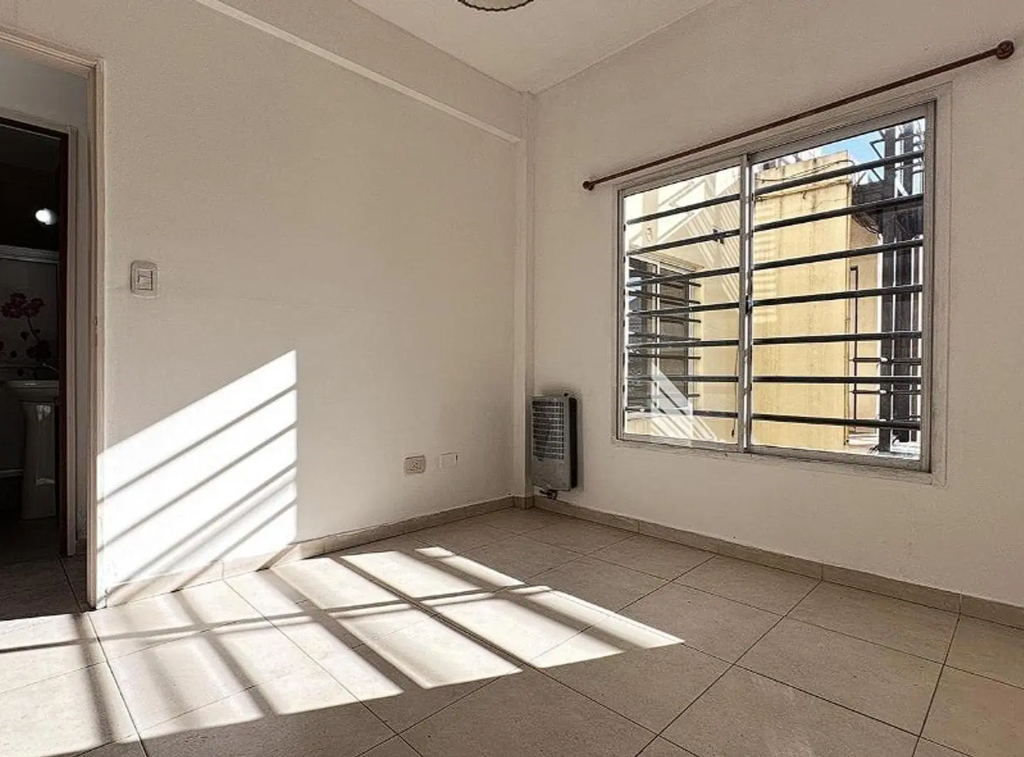 Departamento 2 ambientes , Venta, Moron. 2