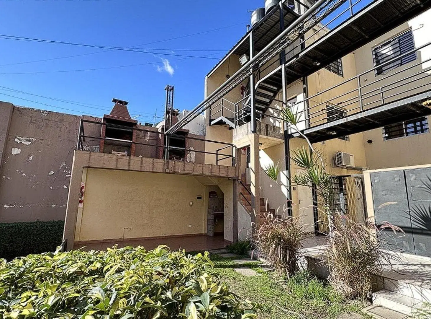 Departamento 2 ambientes , Venta, Moron. 8