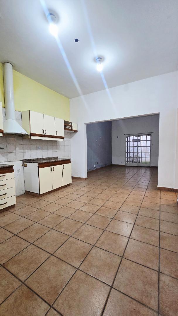 Foto de ph - casa 3 ambientes en Alquiler San Justo Centro, imagen 2