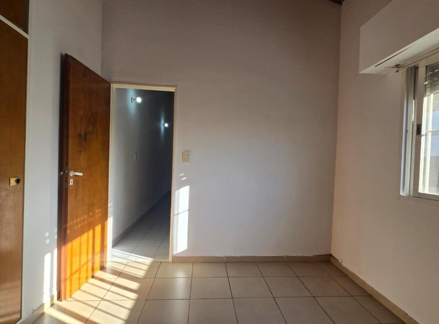 Foto de Alquiler Departamento 2 ambientes en San Justo, imagen 1