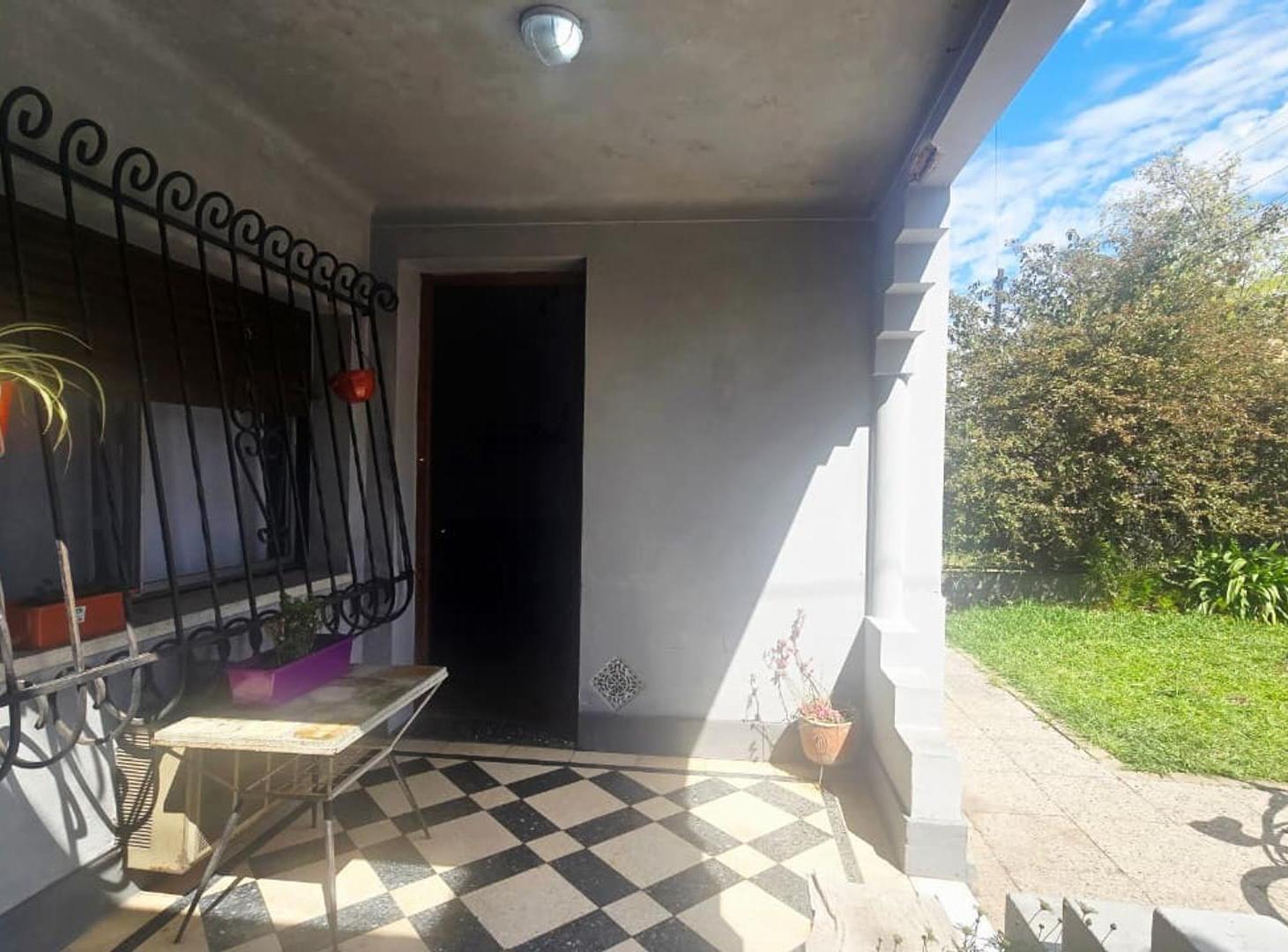 Foto de Casa Lote Propio de 8.66 x 33.45 m – Casa 3 Ambs y Dpt 2amb., imagen 1