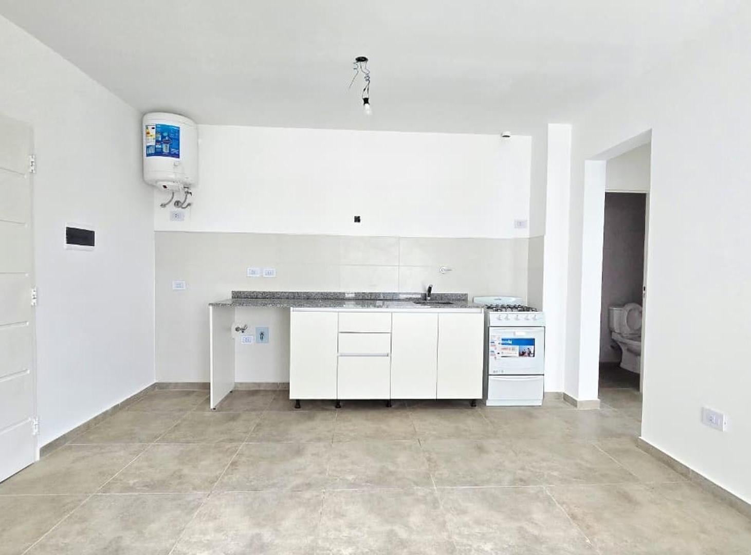 Foto de Departamento ,Alquiler 2 amb.C/terraza , Villa Luzuriaga.-, imagen 5