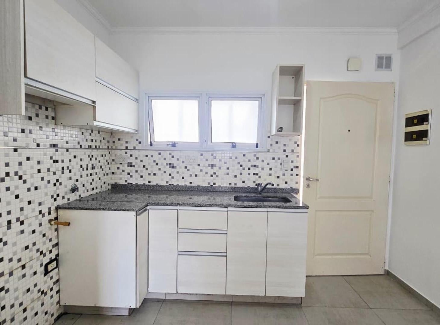 Foto de Departamento 2 ambientes en Alquiler centro de San justo, imagen 1