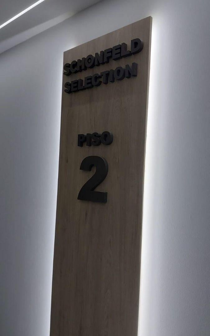 Foto de Departamento de 52 m² con 1 dormitorio en venta Zona Semicentro, imagen 2