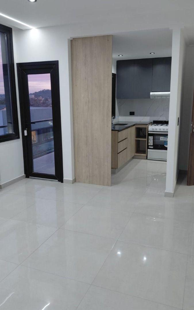 Foto de Departamento de 52 m² con 1 dormitorio en venta Zona Semicentro, imagen 3