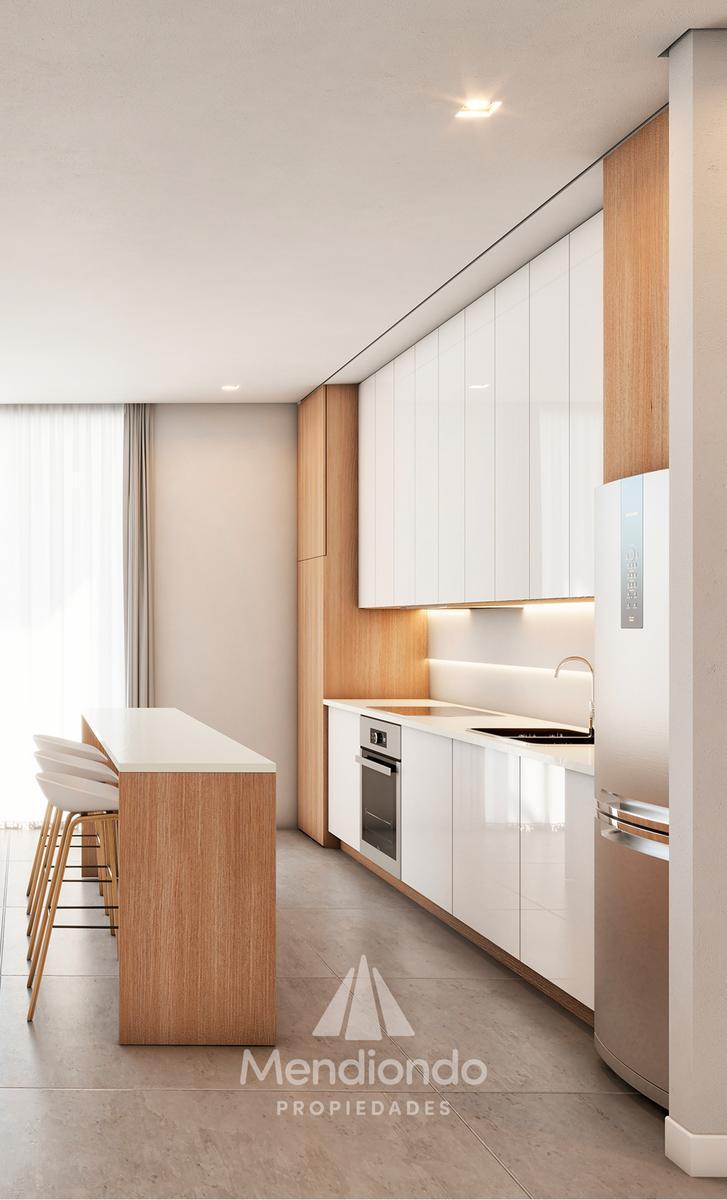 Depto 4 amb de 135m2 al frente con Balcón con parrilla - Zona Güemes Aldrey