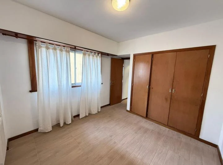 HERMOSO DEPARTAMENTO DE 2 AMB CON BALCON - ZONA ALDREY! 1