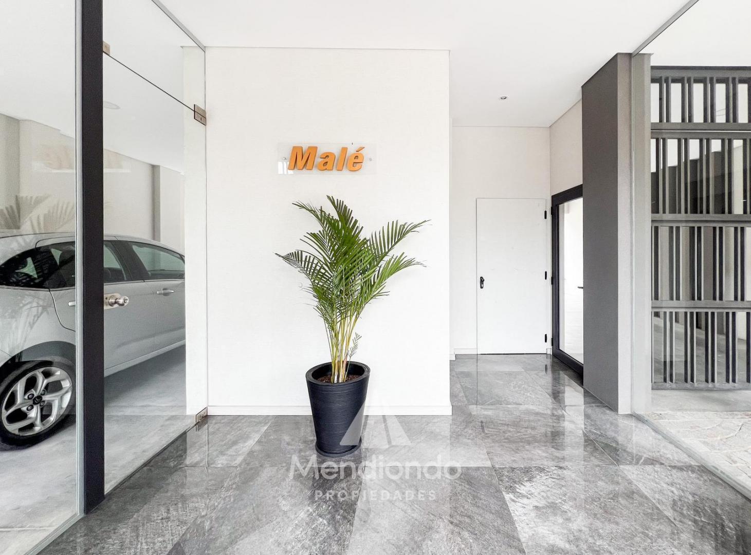 Piso a Estrenar 4 amb. con cochera y terraza con parrilla en Zona Güemes / Los Troncos