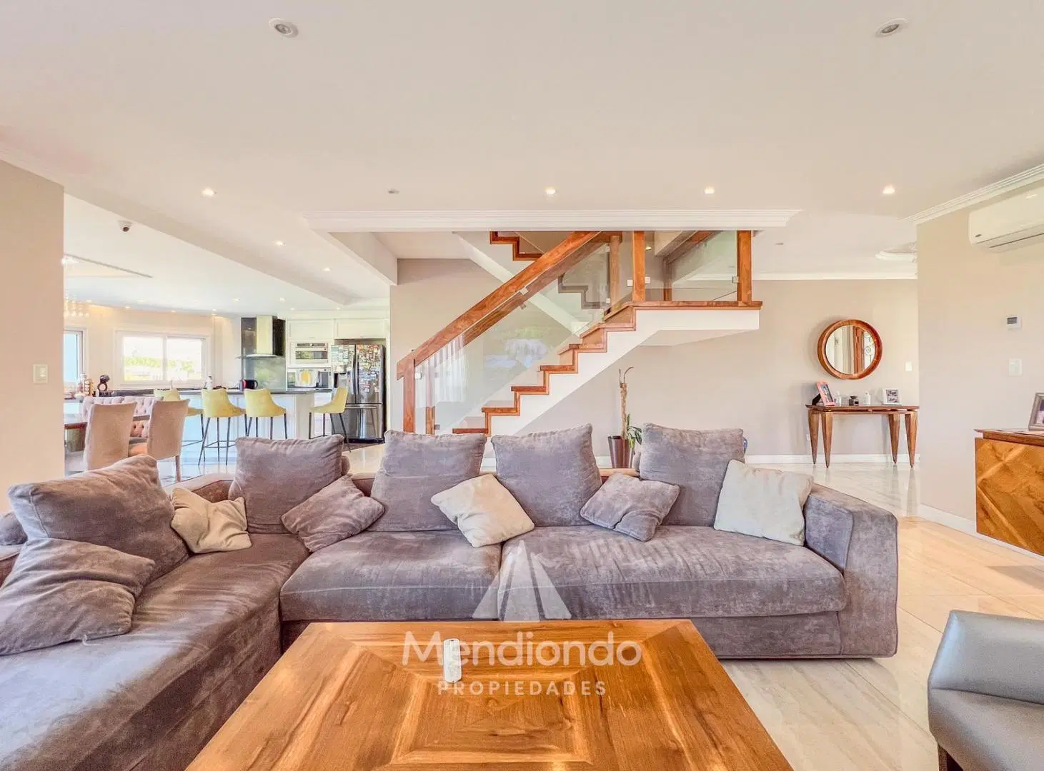 Casa 5 amb con piscina y cochera triple en Barrio Privado Tierras del Mar 2