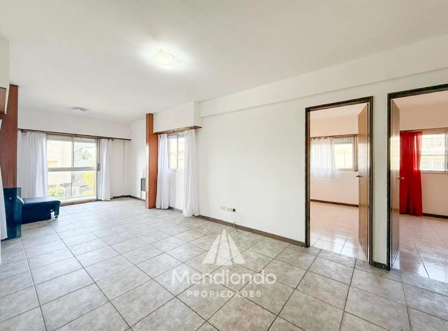 Departamento 3 AMB A LA CALLE CON ESPACIO DE COCHERA 2