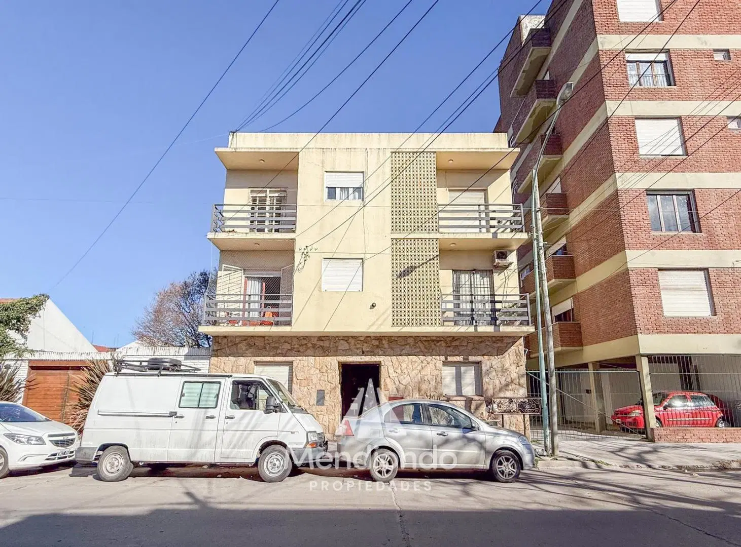 Depto Monoambiente impecable (30m2) con Baulera - San José 2