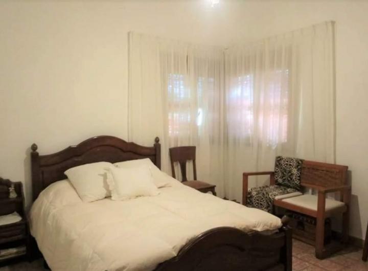 CASA EN VENTA  VILLA AURORA- 2 DORM.- 5