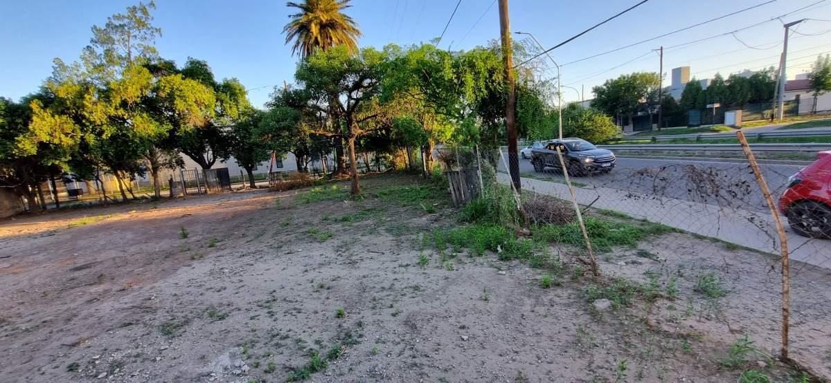 Los Boulevares Terreno sobre Spilimbergo !!!