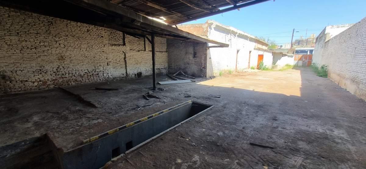 Terreno Zona Comercial - Repuestos Urquiza 630 3