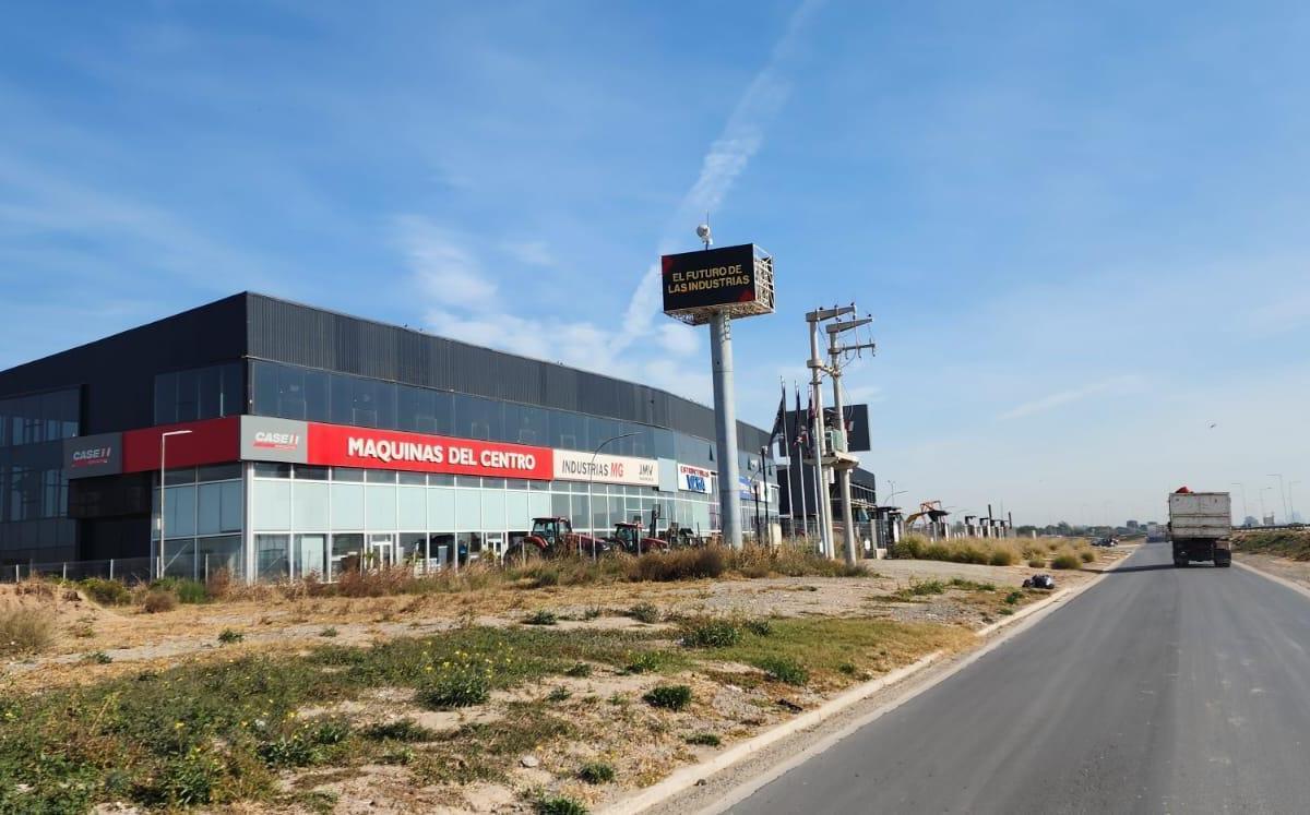 Polo 52 Nave 1642 m² Mejor Zona U$s5 Oficial m² 3