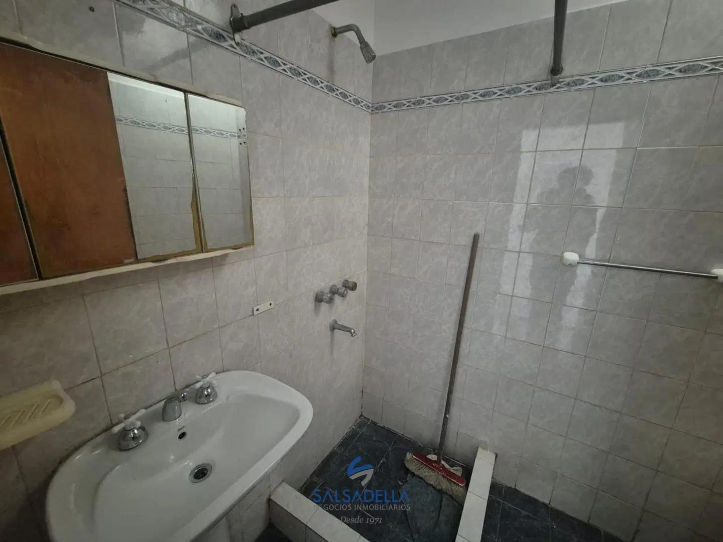 Departamento en ALQUILER - Jose Franco 454, Dpto 2, B° Centro America- 1 Dormitorio con patio! 5