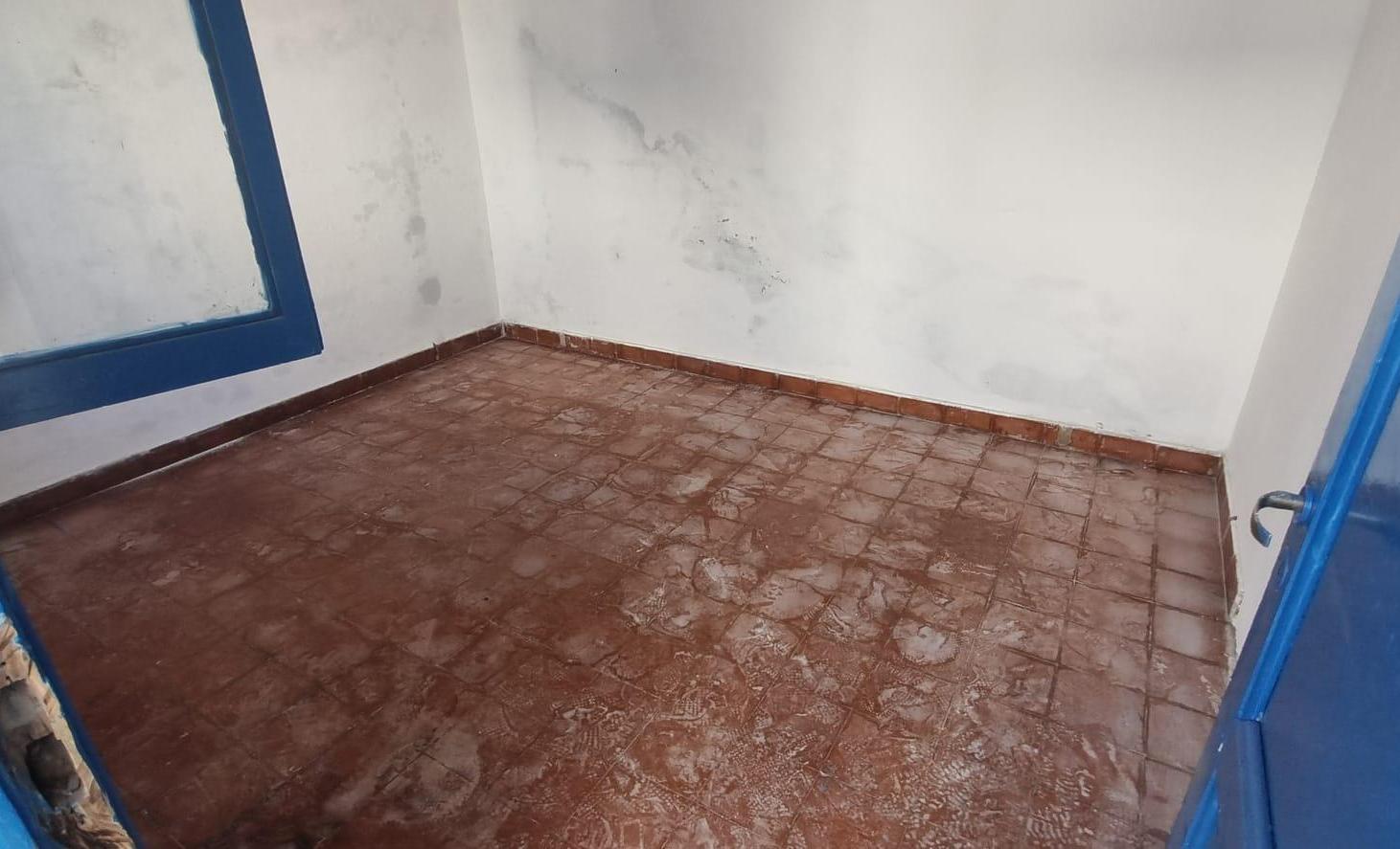 Foto de Local Av Santa Ana 2820, Alto Alberdi, imagen 2