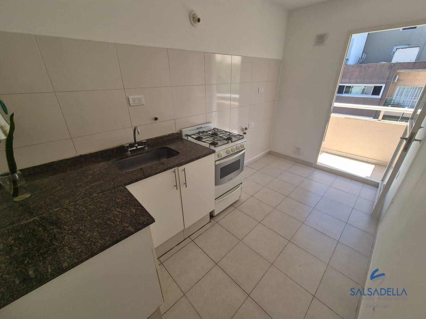 Foto de Departamento en ALQUILER | Ovidio Lagos N°331 - 3°A, Gral Paz, Córdoba | 2 dormitorios, imagen 2