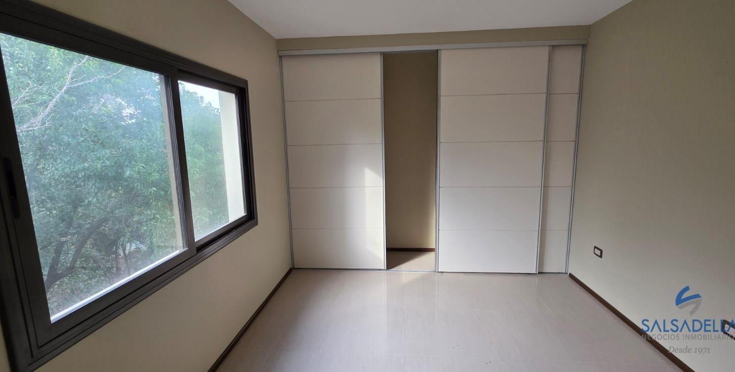 Foto de Housing zona Rivera Mall amplio con terraza ppia y 2 cocheras, imagen 4