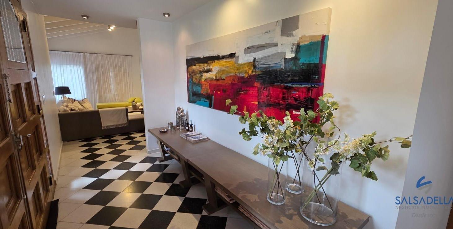 Foto de Espectacular casa en venta en Chacras de la Villa 1800m2 terreno, imagen 1