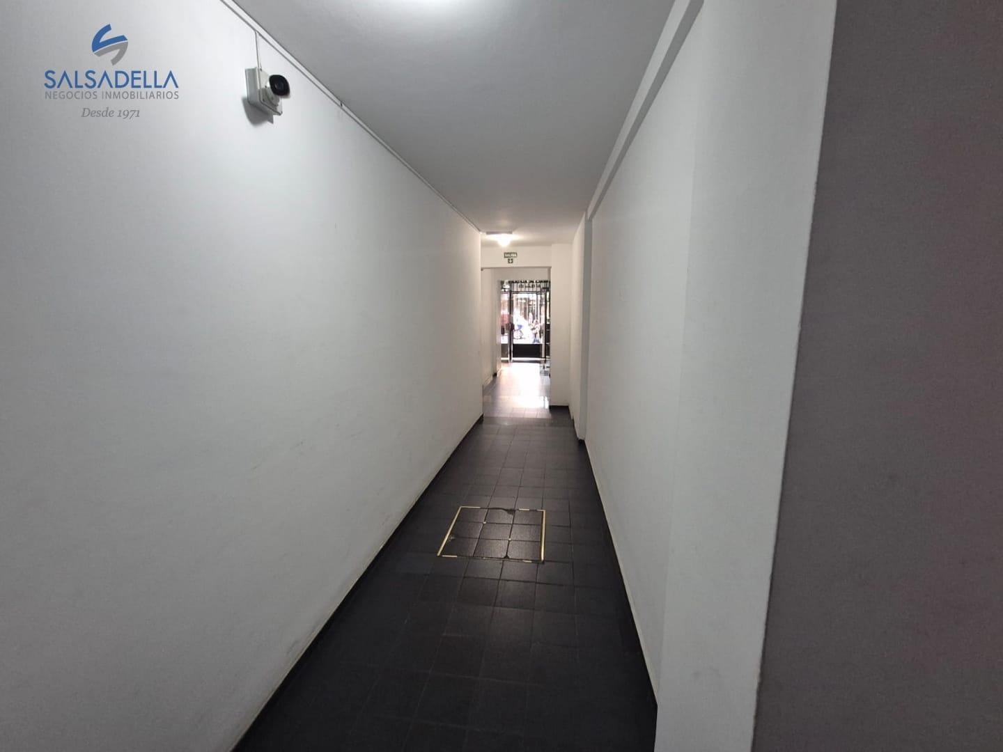 Foto de Departamento en ALQUILER | Av. Emilio Olmos 185 9b, Centro, Córdoba | 1, imagen 2