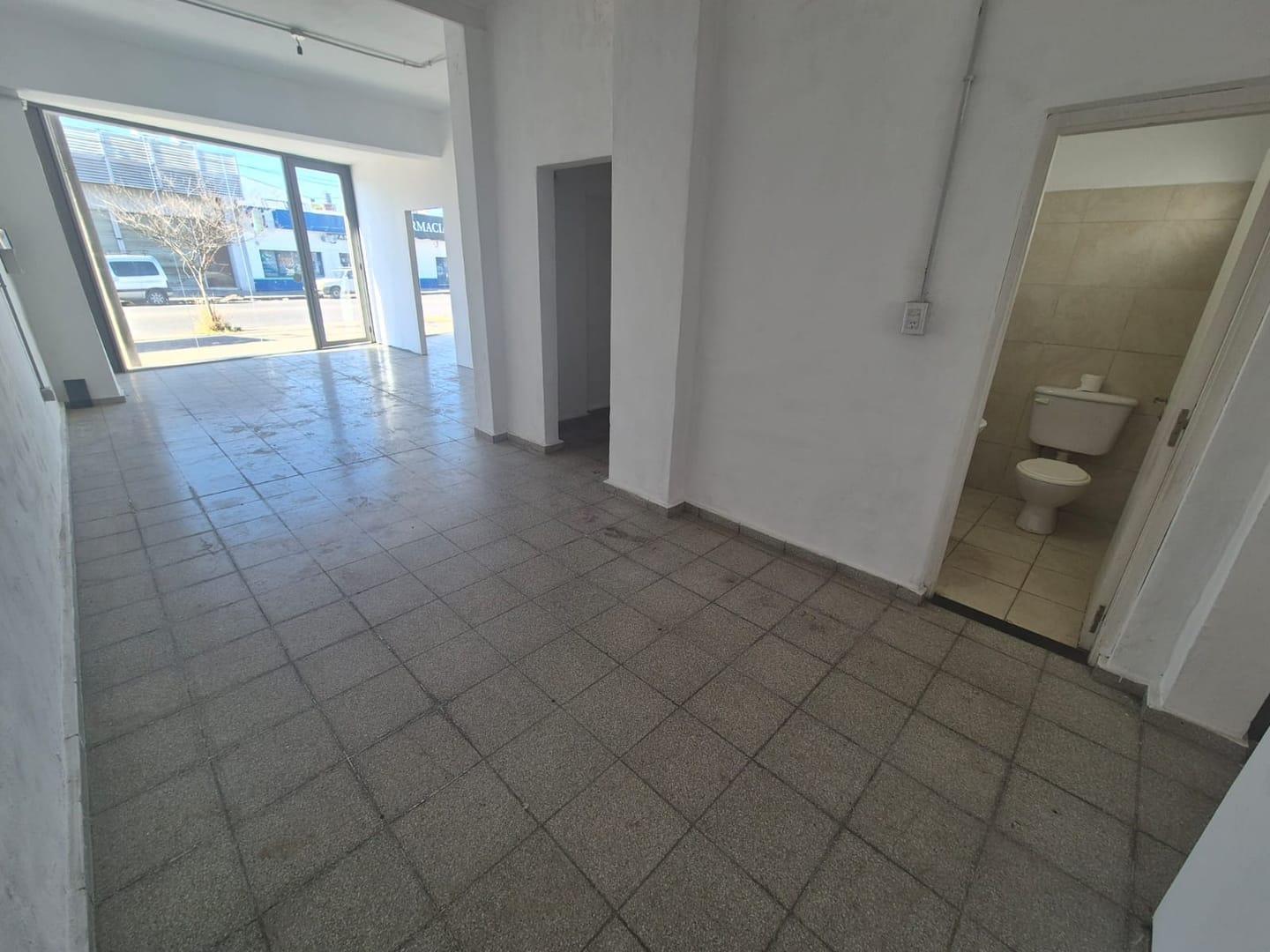 Foto de Local comercial | Bv. Los Granaderos 2137, Barrio San Martin Anexo, imagen 3