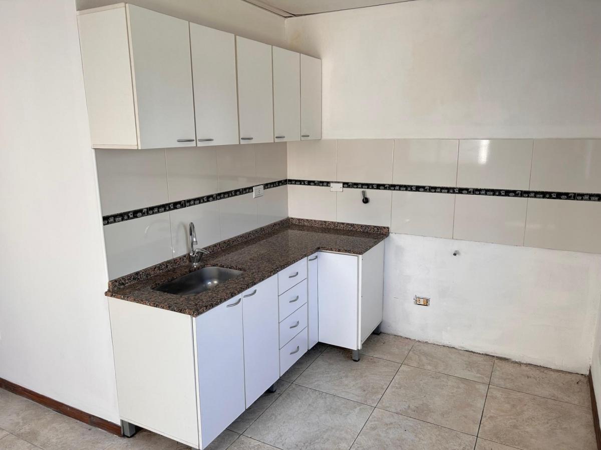Foto de Ph / Departamento En Planta Baja De 2 Amb Con Patio Y Cochera., imagen 3