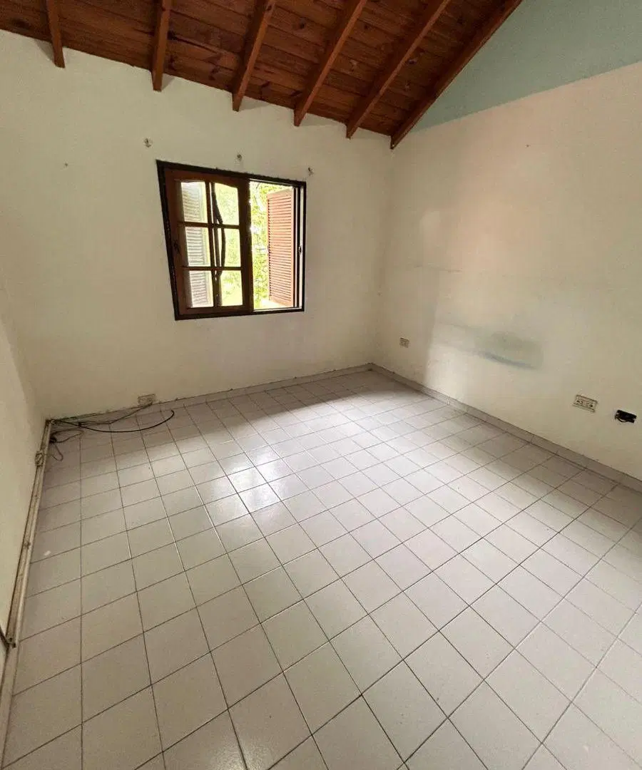 Alquiler de Dúplex en Bº Pampero 2 dorm , 1 baño, cochera y patio. 2