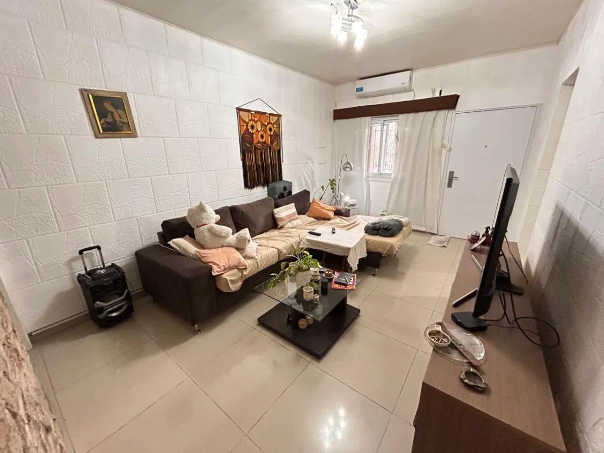 Chalet de 3 dormit , 2 baños , garage y pscina «Excelente estado!» 1