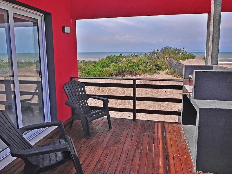 Complejo "Frente Al Mar Azul", 6 Confortables Unidades C/ Cochera. 5
