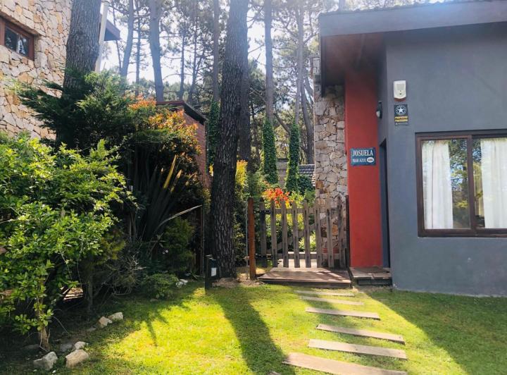 Casa JOSUELA – A 100 m del mar y del centro, ideal para vivir o vacacionar 1