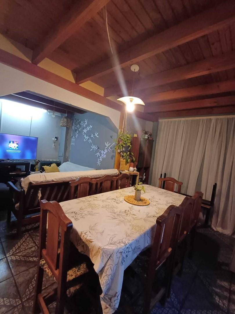 Foto de Casa Chalet en Venta en Vuriloche, Bariloche, Patagonia, imagen 2