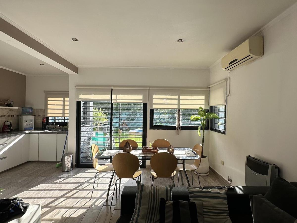 Vivienda en City Bell. 458 y 12. 2 Dorm.. Patio con Pileta 1