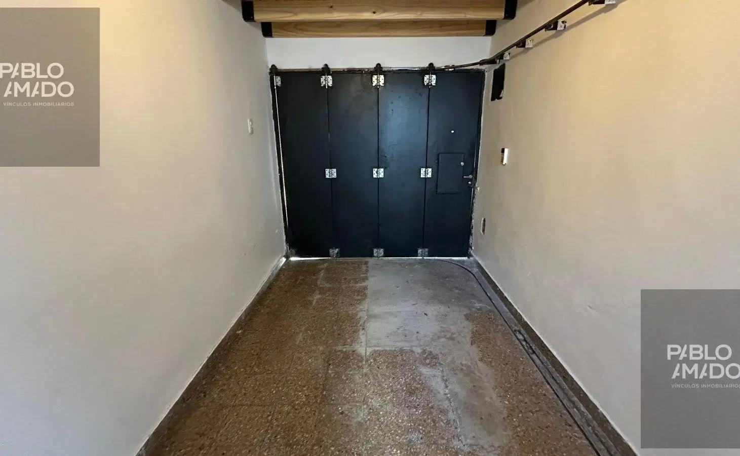 Venta. PH de 2 dormitorios con cochera. 55 entre 19 y 20. 2