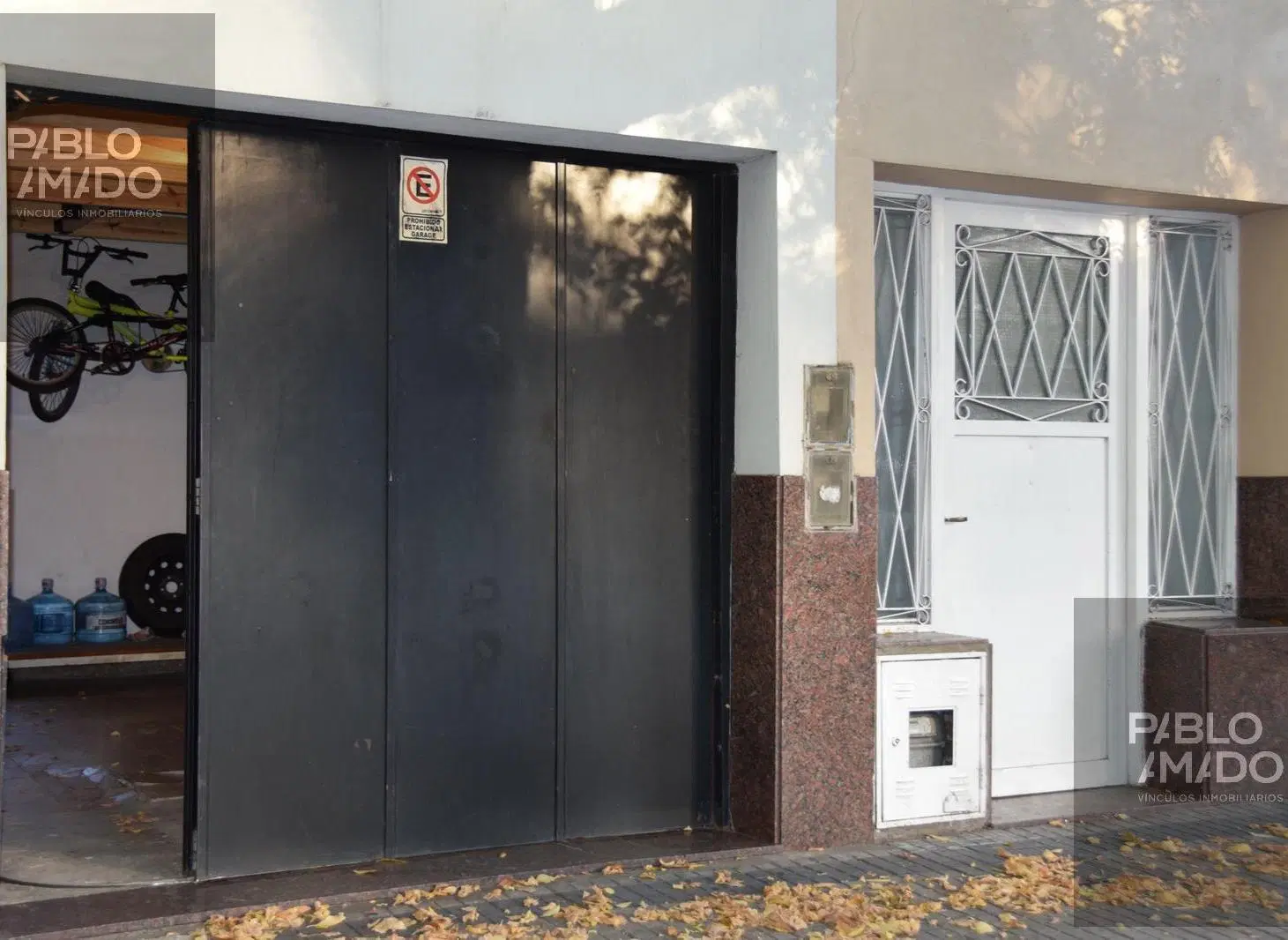 Venta. PH de 2 dormitorios con cochera. 55 entre 19 y 20. 3