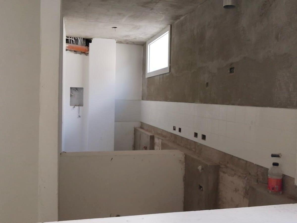 Amplio 3 Amb de 146 m Totales. con Cochera - Edificio con Amenities - Financiación en Pesos 3