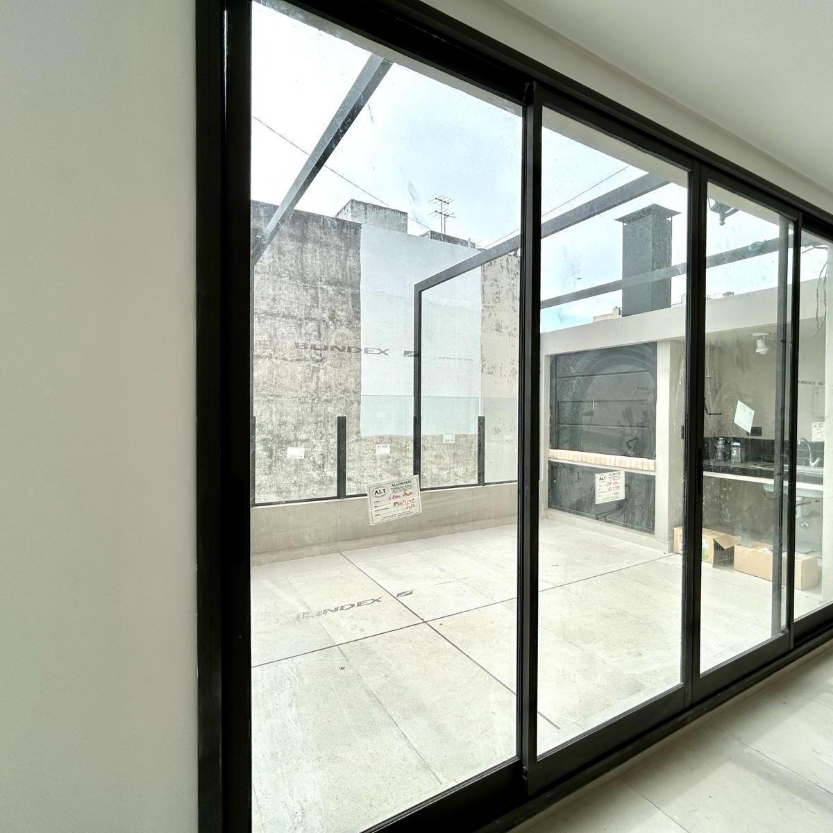 Exclente Duplex a Estrenar de 172 m² con Terraza, Parrilla y Cochera! 2