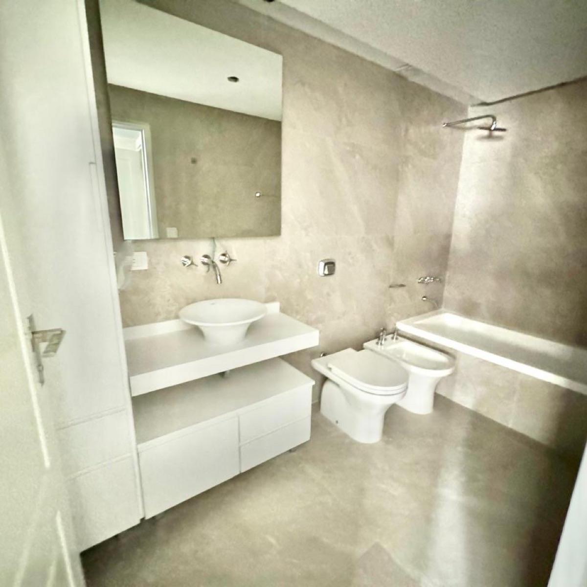 Depto 5 Amb con Dep y Cochera! Amenities y Seg 24 Hs - Edificio de Gran Categoria 1