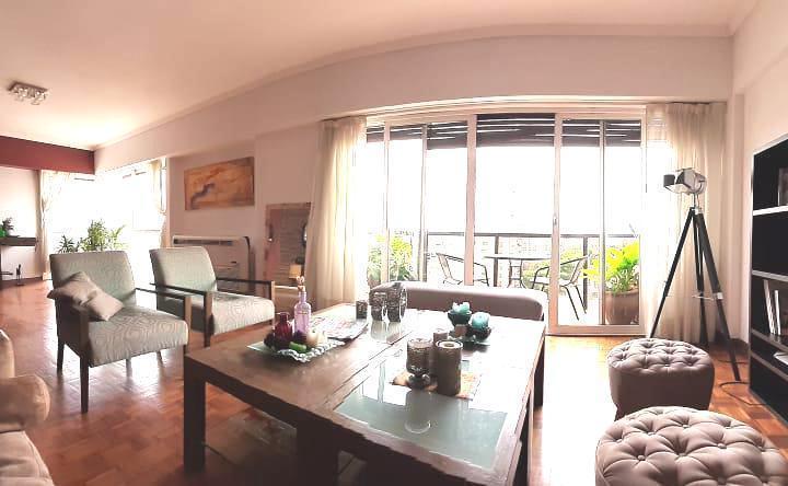 RETASADO!! Duplex en piso alto - 6 amb con 2 cocheras y Baulera en Belgrano 5