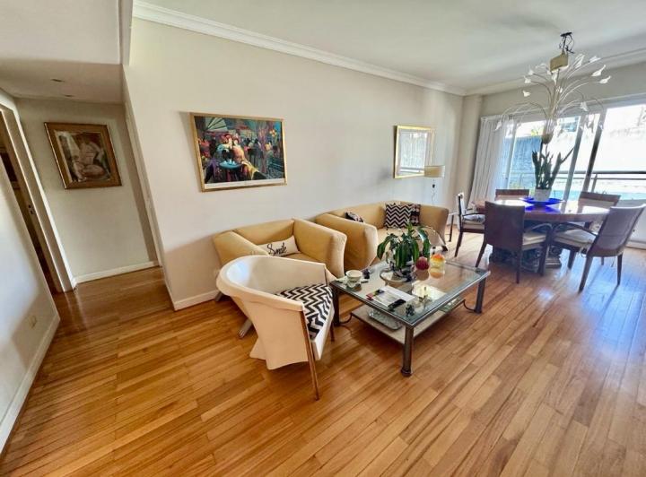 Departamento 3 amb con balcón y 2 dormitorios en suite - Belgrano 3
