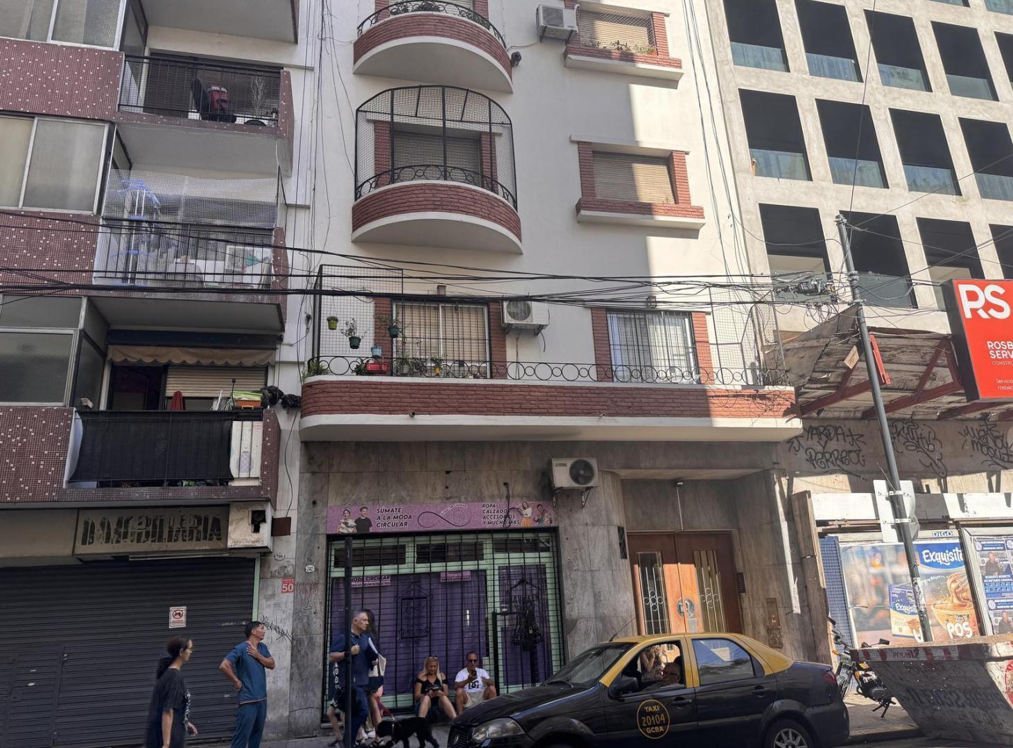 2 ambientes a reciclar en pleno centro porteño