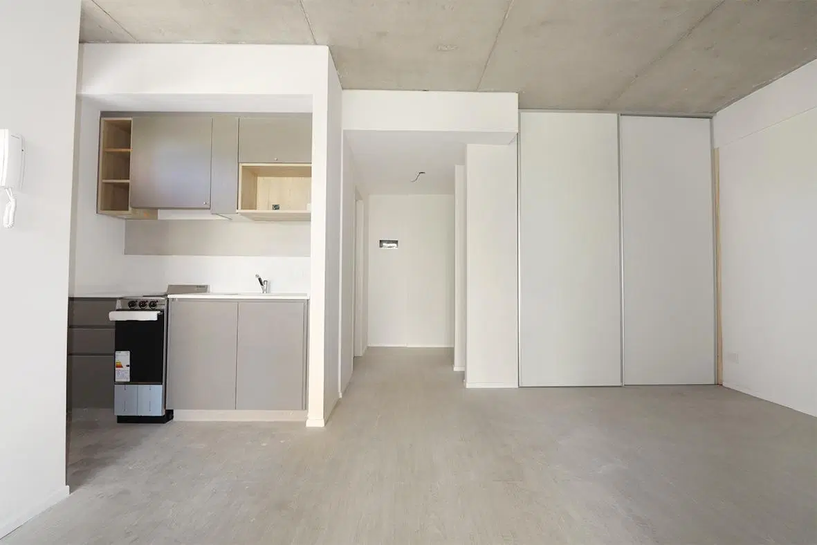 A ESTRENAR - MONOAMBIENTE AMPLIO CON BALCON SAAVEDRA - COGHLAN 1