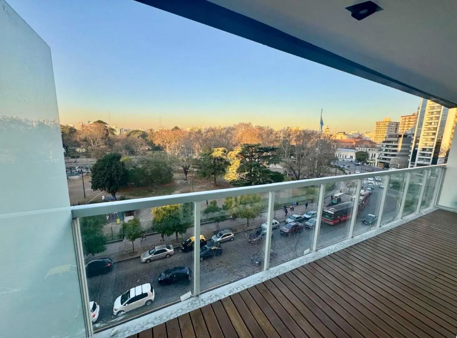 2 ambientes con balcón y cochera opcional en edificio con Amenities ¡A Estrenar! 2